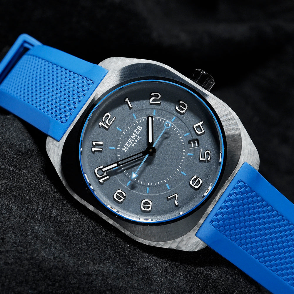HERMES エルメス H08 Ref.SP1.746 (W402990WW) 箱・2026年2月国内正規