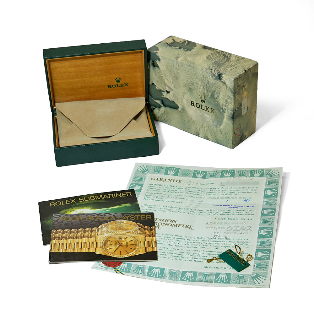 サブマリーナーデイト L番 箱・1990年保証書付き Ref.16610 中古品